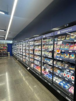 pasillo supermercado CONDIS BADALONA