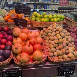 frutas CONDIS BADALONA